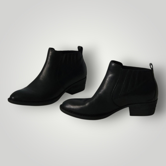 Børn Women’s Black Leather Chelsea Ankle Boots F29403 8M Handcrafted Low Heel - Picture 1 of 10